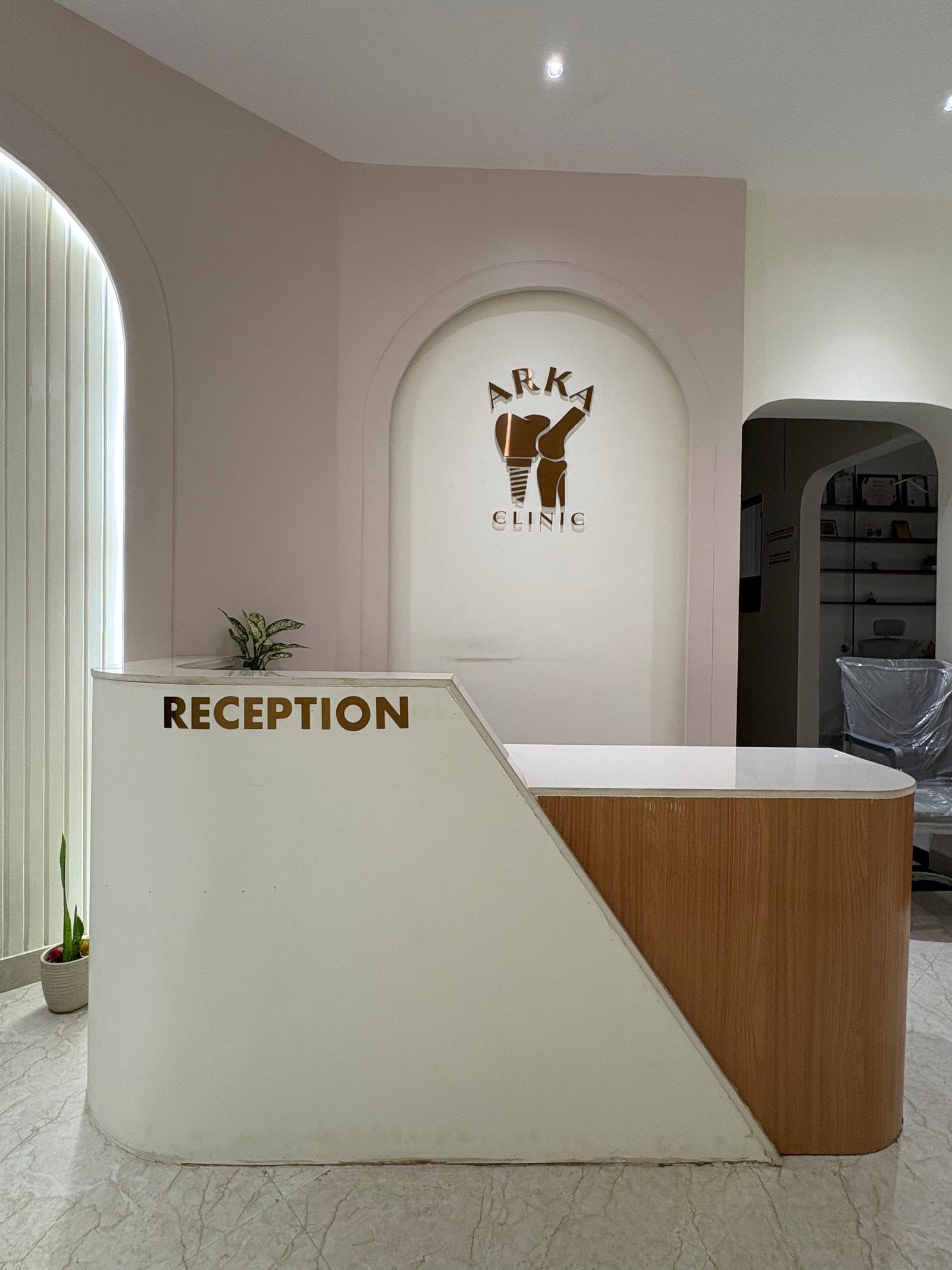 Modern treatment room at ARKA Clinic